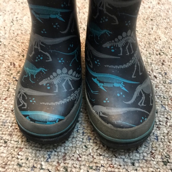 Dinosaur Rainboots Size 9/10 - Picture 5 of 5